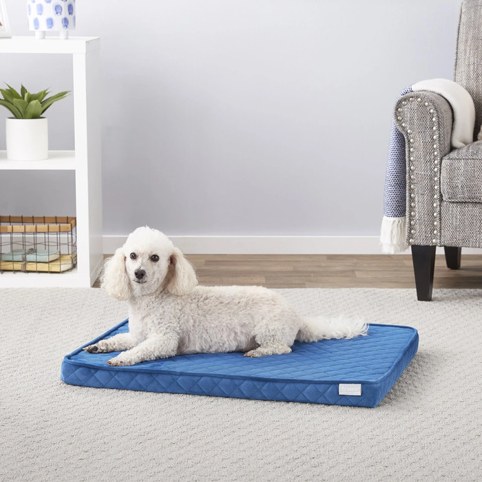 Frisco quilted orthopedic pillow lounger, a flat quilted memory foam mattress