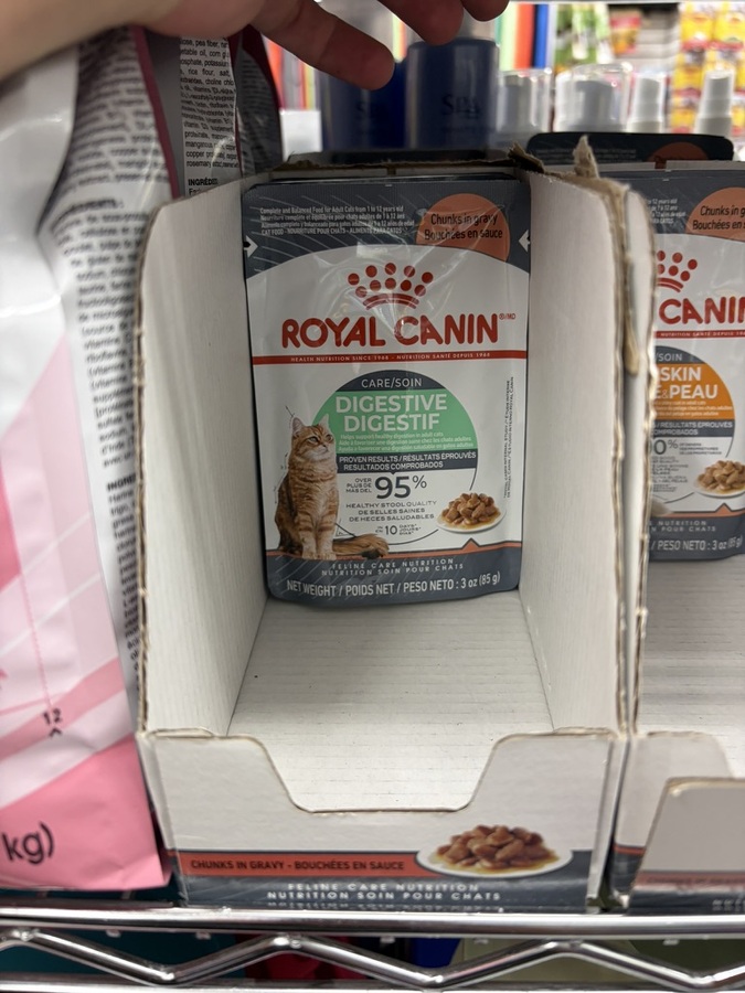 Royal Canin Digestive Care case